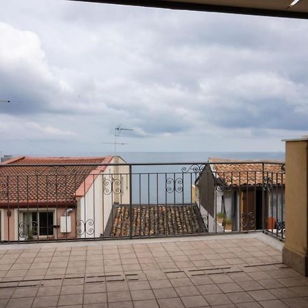 Nick & Santo'S Holiday Homes R Giardini Naxos Exterior photo