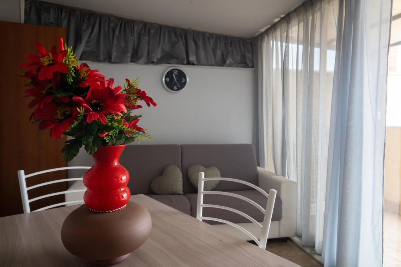 Nick & Santo'S Holiday Homes R Giardini Naxos Exterior photo